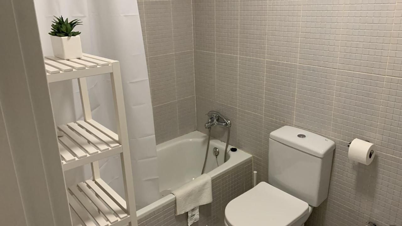 Estupendo Estudio Al Lado De Plaza La Merced Málaga Exteriör bild