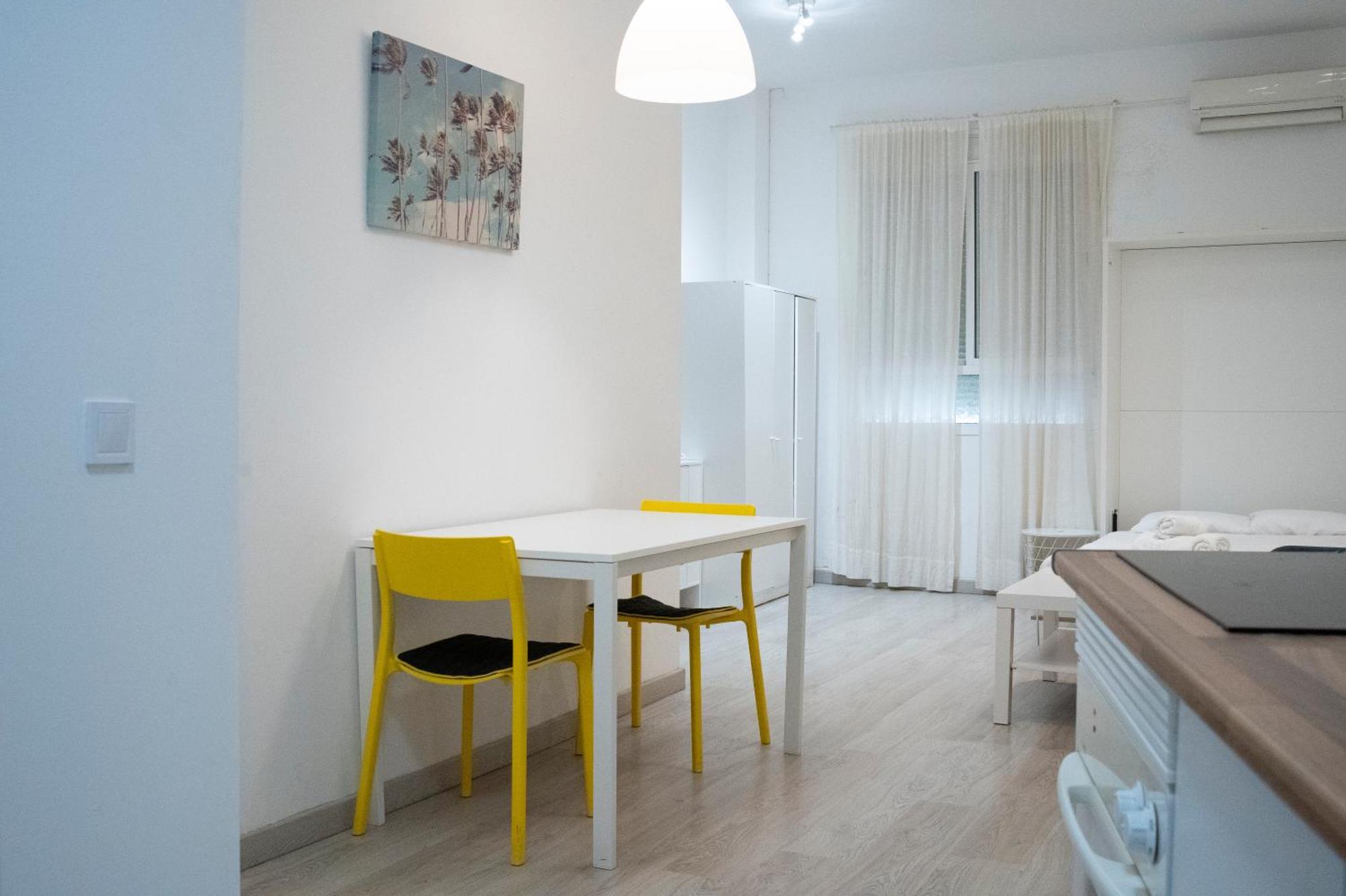 Estupendo Estudio Al Lado De Plaza La Merced Málaga Exteriör bild